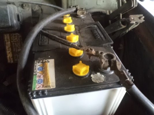 ขาย volvo 122 แปลงเป็นกระบะ สะตายจิ๊ปทหาร เครื่อง SD23 ช่วงล่างมีโฟล์โตโยต้า