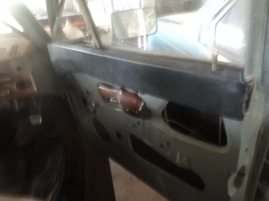 ขาย volvo 122 แปลงเป็นกระบะ สะตายจิ๊ปทหาร เครื่อง SD23 ช่วงล่างมีโฟล์โตโยต้า