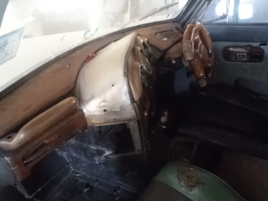 ขาย volvo 122 แปลงเป็นกระบะ สะตายจิ๊ปทหาร เครื่อง SD23 ช่วงล่างมีโฟล์โตโยต้า