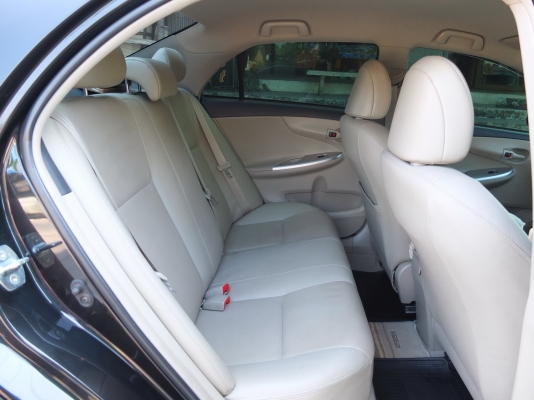 *ฟรีดาวน์* Altis1.6ตัวG/BAG2ใบ สวยจัดมือเดียว ไม่เคยซ่อมสี เครื่องเกียร์แน่นๆ