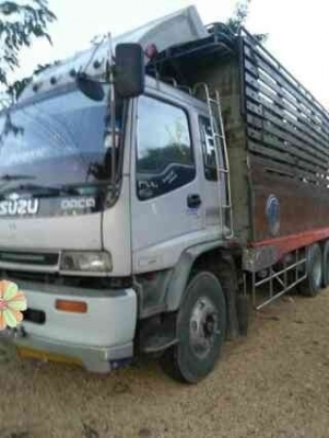 ขายรถล่องสิบล้อ 1 เพลา Isuzu เครื่อง 195 แรง จดทะเบียนปี 43 สภาพพร้อมใช้งาน