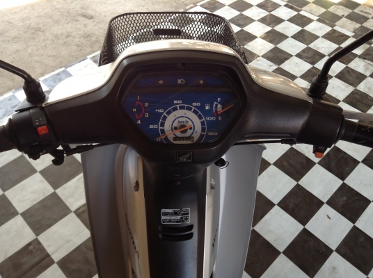 ขาย!!!เวฟ100 สต๊าทมือ ปี47 รถเครื่องดีคับ มีเล่มทะเบียนครบ ภาษีไม่หมด