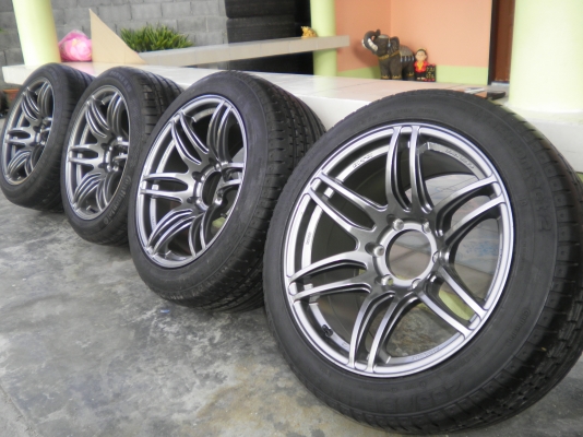 แม็กใหม่18สวย6รู รถกะบะ