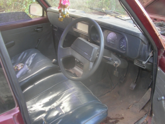 ขายมาสด้าแคปเครื่อง1400 5เกียร์ ปี38 เครื่องเล่นmp3