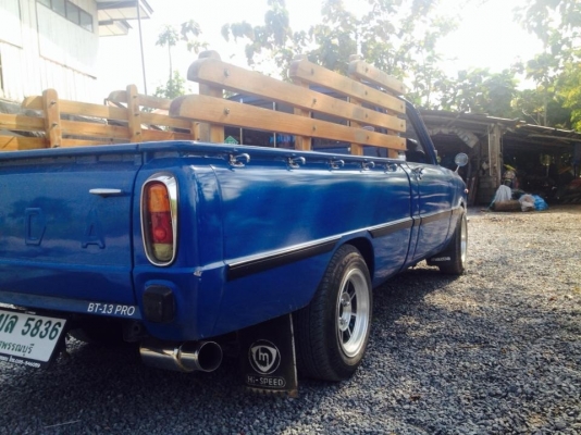 MAZDA FAMILIA 1300 SUPERCAB สีเทาราคาต่อรองได่ครับ