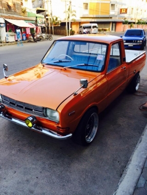 MAZDA FAMILIA 1300 SUPERCAB สีเทาราคาต่อรองได่ครับ