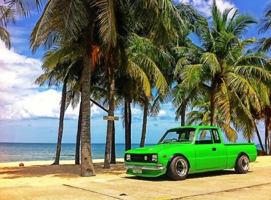 MAZDA FAMILIA 1300 SUPERCAB สีเทาราคาต่อรองได่ครับ