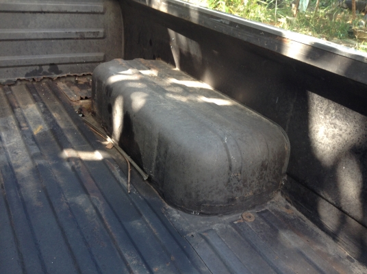 MAZDA FAMILIA 1300 SUPERCAB สีเทาราคาต่อรองได่ครับ