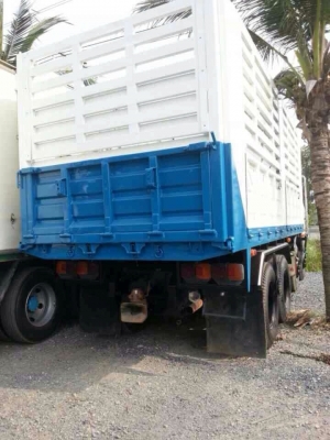 ขายรถบรรทุก 12 ล้อ Hino mega เครื่อง 260 แรง ปี 48 รถสภาพพร้อมใช้งาน ขายรถบรรทุก 12 ล้อ Hino mega เครื่อง 260 แรง ปี 48 รถสภาพพร้อมใช้งาน