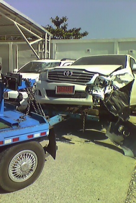 บริการ ย้ายรถ  ยกรถเสีย  กรุงเทพ ต่าง จังหวัด