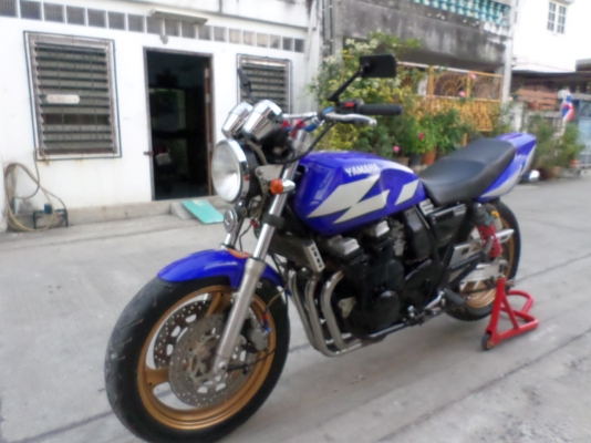 วุฒินนบุรี// ขาย XJR400 ปี96 สภาพสวยท่อแต่งเครื่องดีมากๆระบบไฟครบอินวอยแท้ๆ