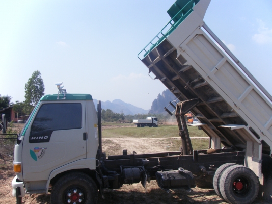 6ล้อดัมพ์ HINOFC ซุปเปอร์เสี่ยงามๆๆ 165HP(รถห้างแท้ๆครับผม!!!) ได้รถใหม่แล้วปรับราคาลง 650,000 บาท ขายให้คนน่านไปแล้วครับขอบคุณครับ