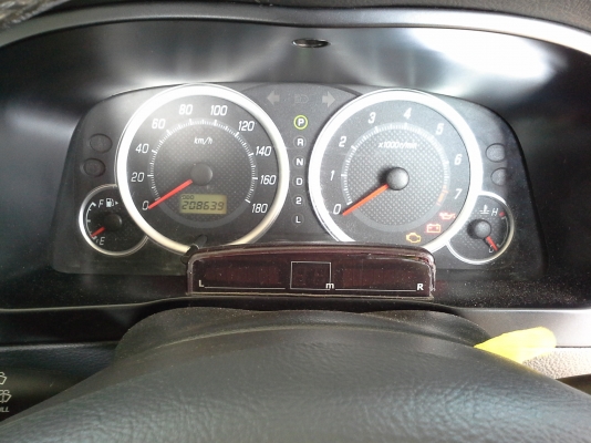 TOYOTA AVANZA 1.3 E AT  ปี2005