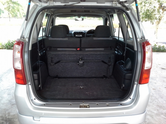 TOYOTA AVANZA 1.3 E AT  ปี2005