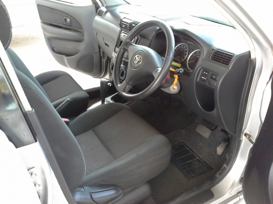 TOYOTA AVANZA 1.3 E AT  ปี2005