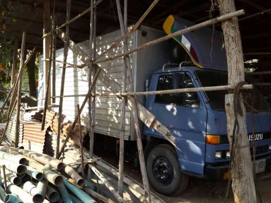 ขายด่วน รถบรรทุก 6ล้อตู้แห้ง