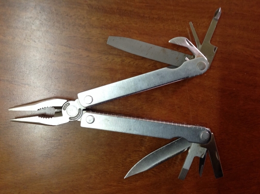 ขายคีมเอนกประสงค์ Original Latherman Pocket Size Survival Tool
