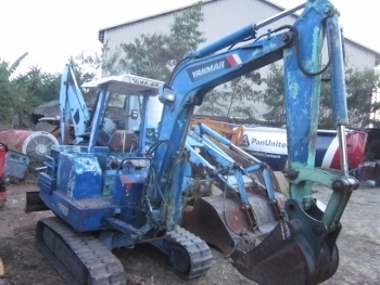 ขายแบคโฮ YANMAR YB271UR 3 สูบ ราคา 210,000บาท