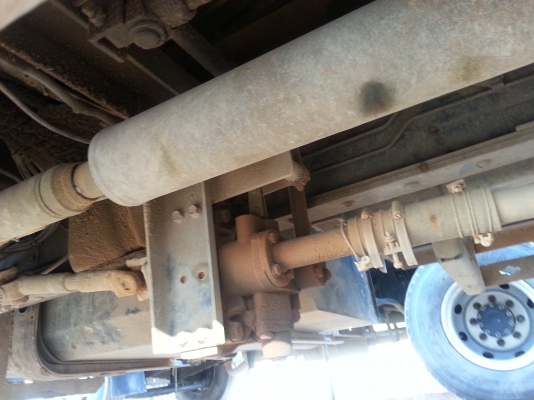 ISUZU FXZ  ติดต่อปารวี   0839686255