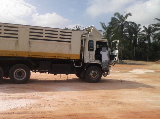 ISUZU FXZ  ติดต่อปารวี   0839686255