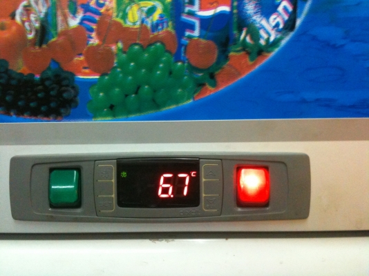 ขายตู้แช่เบียร์วุ้น.  และเครื่องดื่มวุ้นต่างๆ