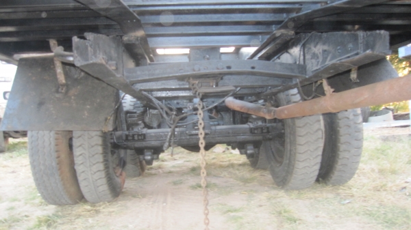 10 ล้อ F18 เพลาเดียว ขึ้น แบคโฮ 200 10 ล้อ F18 เพลาเดียว ขึ้น แบคโฮ 200