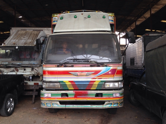 ขาย 10 ล้อ ฮีโน่ รุ่น FL 3 H เครื่อง 195 แรง กระบะไม้ ยาว 7 เมตร  ปี 2539