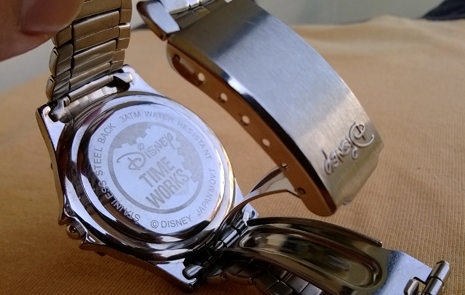 DISNEY japan movt Quartz ขนาด 40มม.(รวมเม็ด) สภาพ 95\% DISNEY japan movt Quartz ขนาด 40มม.(รวมเม็ด) สภาพ 95\%