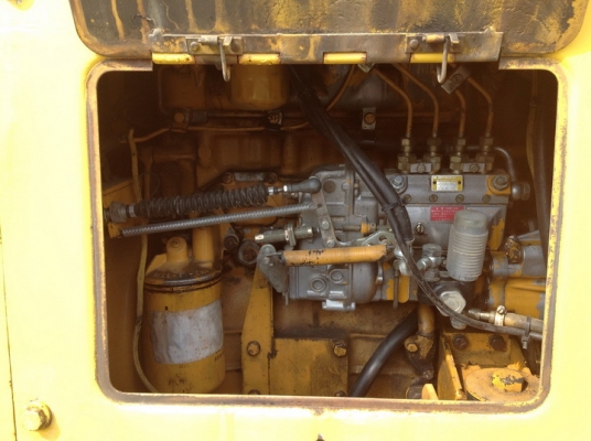 รถตัก Komatsu 510 กรองเดี่ยว ซีเรียล 1548X บุ้งกี๋ 1.2Q เก่าญี่ปุ่น นำเข้าเอง รถตัก Komatsu 510 กรองเดี่ยว ซีเรียล 1548X บุ้งกี๋ 1.2Q เก่าญี่ปุ่น นำเข้าเอง