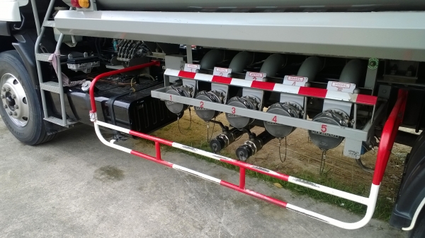 10ล้อน้ำมันMP1FVM3479T000126 เพลาเดียว ถัง15000ลปลายปี*52โหลดล่าง..เล่มพร้อม รถสวยมากๆ