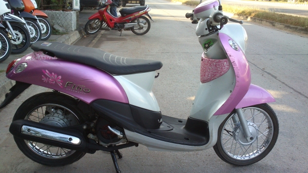 ยามาฮ่าฟีโน่ เครื่องดีขี่ได้นิ่มๆ ว่ิงน้อย เอกสารพร้อมโอน