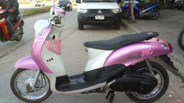 ยามาฮ่าฟีโน่ เครื่องดีขี่ได้นิ่มๆ ว่ิงน้อย เอกสารพร้อมโอน