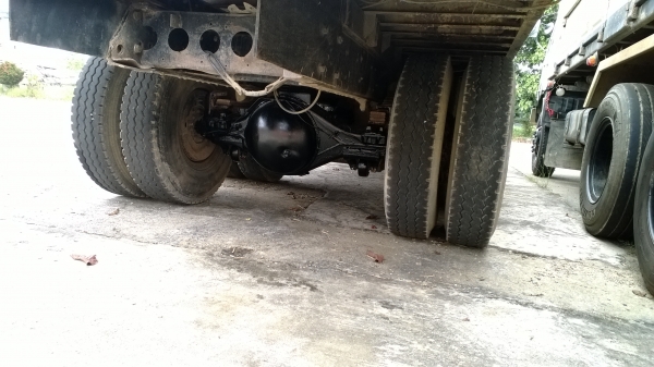 10ล้อ2เพลาท้ายลาดFVZ32MZP 195 แรงรถสวยสภาพดี คัสซีสวย เครื่องสวย ยางสวยเล่มพร้อม...