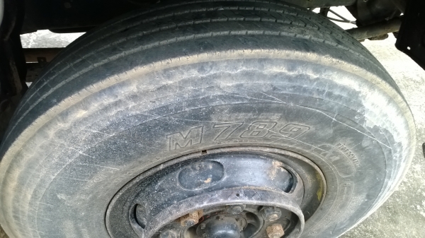 10ล้อ2เพลาท้ายลาดFVZ32MZP 195 แรงรถสวยสภาพดี คัสซีสวย เครื่องสวย ยางสวยเล่มพร้อม...