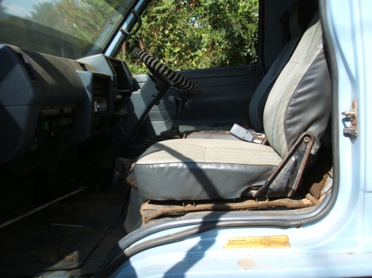 ขายรถอีซูซุ 6 ล้อ 110 แรงม้า ขายรถอีซูซุ 6 ล้อ 110 แรงม้า