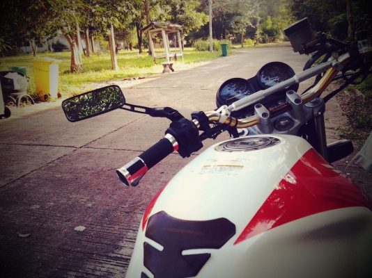 ขาย cb400 Y95  สภาพดีพร้อมใช้  ทะเบียนโอน ราคา 86000 บาทครับ