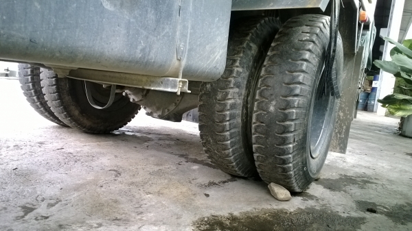 ขายดาวน์...6ล้อดั้ม HINO FG8J  220แรง ซีรี่500 รถ13เดือนผ่อนต่ออีก35เดือน...รถสวยใช้น้อย2หมิ่่นกว่าโล.