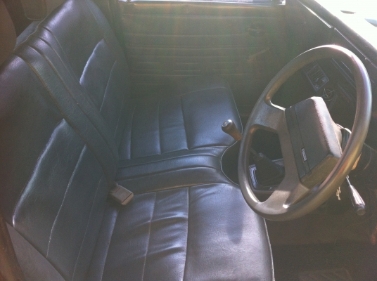 ขายด่วน Mazda familia