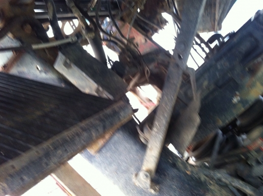 FTR11F 6ล้อดั้ม165แรง ยาง9 รถห้างแท้เดิมๆ เครื่องสวยคัสซีสวย....