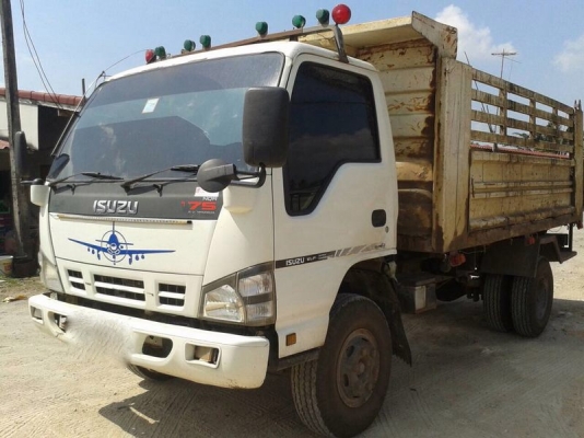 รถอีซูซุ  6 ล้อดั้ม 175 แรงม้า. ปี 50  สนใจติดต่อ 081 - 6079515