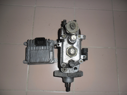 ต้องการขายปั้ม Dmax 3.0 Ddi ปี2003 พร้อมกล่องควบคุมด้วย