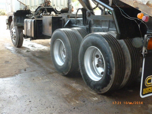 แสงฟ้าเต้นรถ////ขายรถ HINO-3M ดั้มแม่ ลูก2คานดั้ม ส.สุชัย ยางสภาพ80\%