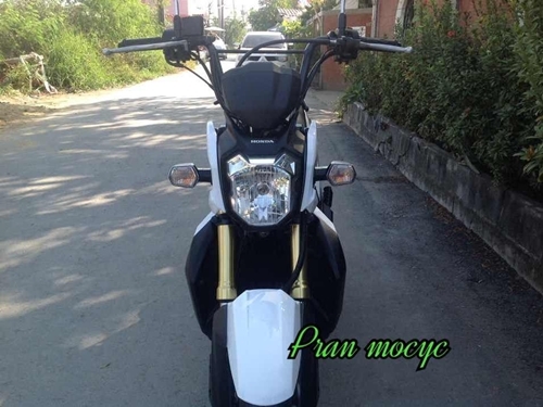 ขายzoomer-xสีขาว ปี2556(รถ 6 เดือนค่ะ) ขายzoomer-xสีขาว ปี2556(รถ 6 เดือนค่ะ)