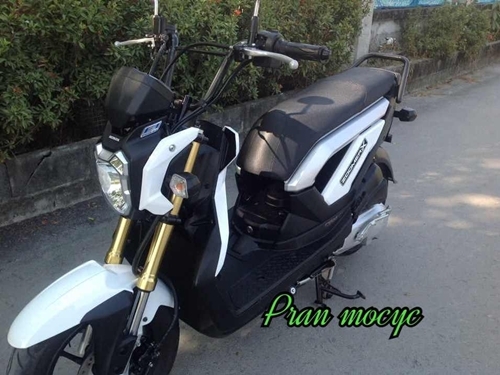 ขายzoomer-xสีขาว ปี2556(รถ 6 เดือนค่ะ) ขายzoomer-xสีขาว ปี2556(รถ 6 เดือนค่ะ)