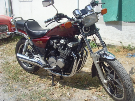 ขาย/แลก Honde cbx 400cc. custom  สภาพออกศูนย์เดิมๆทุกเม็ด