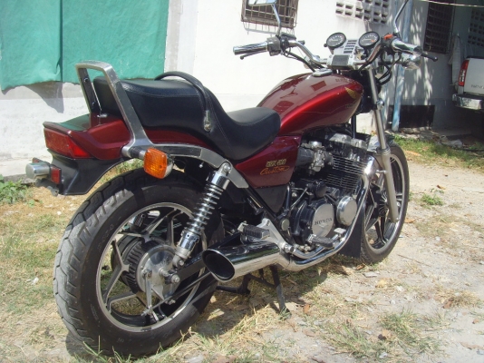 ขาย/แลก Honde cbx 400cc. custom  สภาพออกศูนย์เดิมๆทุกเม็ด