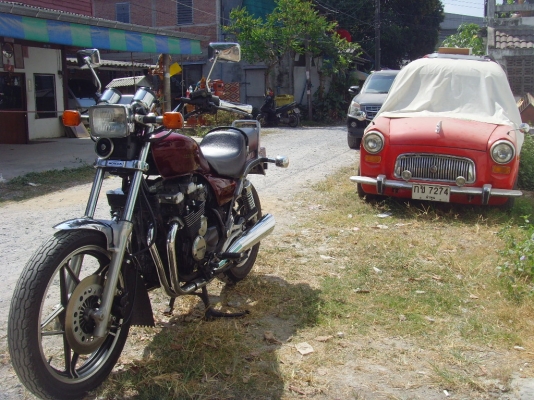ขาย/แลก Honde cbx 400cc. custom  สภาพออกศูนย์เดิมๆทุกเม็ด