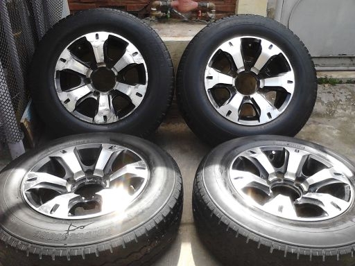 แม็ก JRD Germany ขอบ 15-6 รู กว้าง7 ออฟ+20 พร้อมยาง บริดสโตน 215-70-15