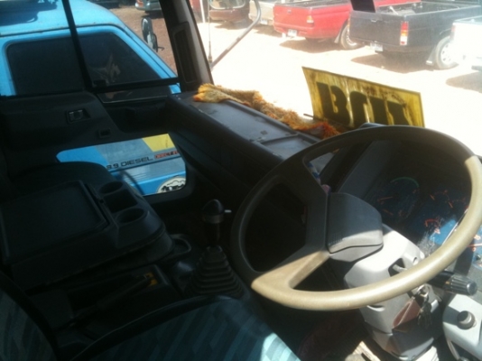 ขายรถหัวลาก  เครื่อง 240 แรง  เครื่อง m10e