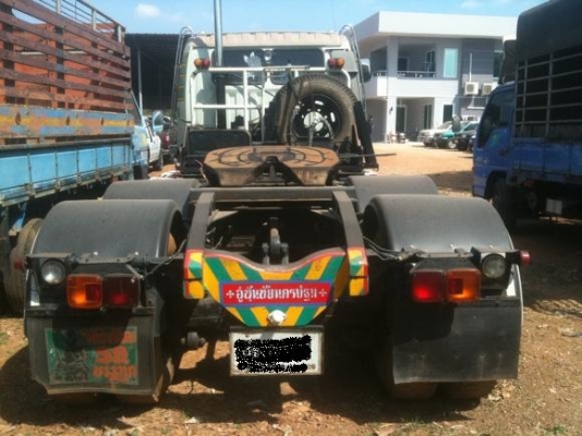 ขายรถหัวลาก  เครื่อง 240 แรง  เครื่อง m10e